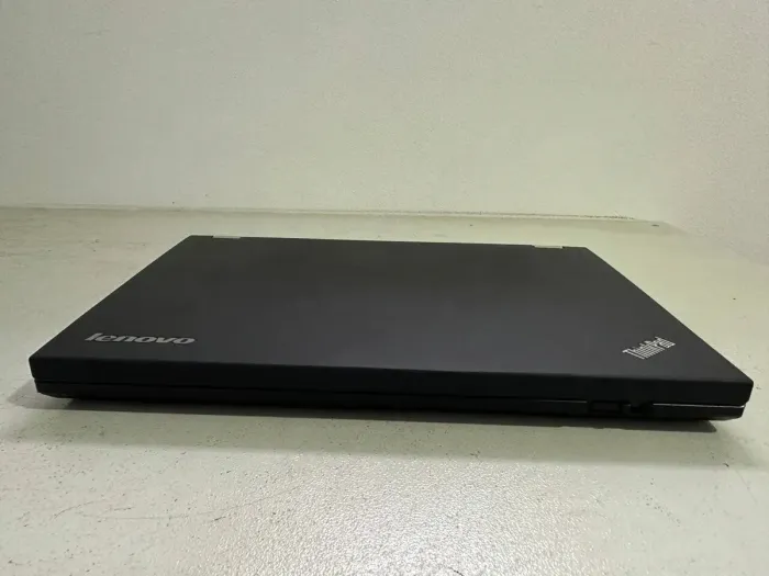 Ноутбук Lenovo ThinkPad T430 / 14" (1600x900) TN / Intel Core i7-3520M (2 (4) ядра по 2.9 - 3.6 GHz) / 8 GB DDR3 / 240 GB SSD / Intel HD Graphics 4000 / VGA б/в - зображення 7