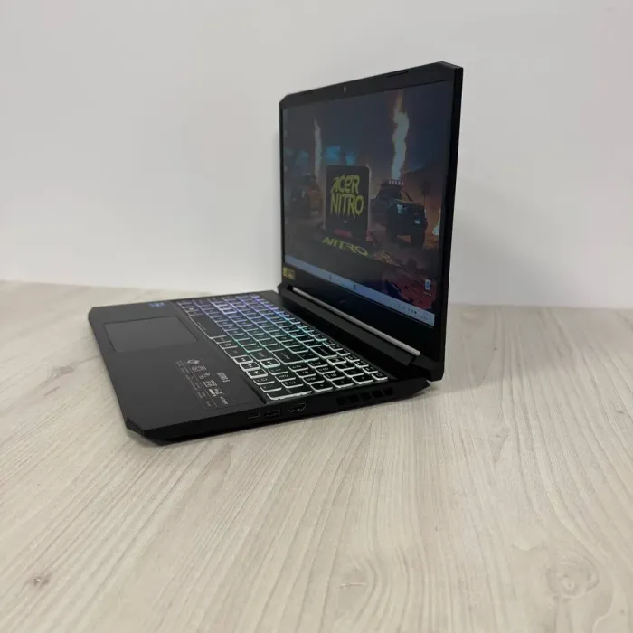 Ігровий ноутбук Б-клас Acer Nitro 5 AN515-57 / 15.6" (1920x1080) IPS / Intel Core i5-11400H (6 (12) ядер по 4.5 GHz) / 16 GB DDR4 / 512 GB SSD NVMe / nVidia GeForce RTX 3050, 4 GB GDDR6, 128-bit / WebCam б/в - зображення 5