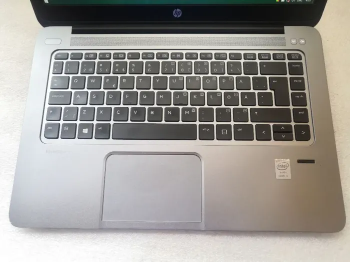 Ультрабук Б-клас HP EliteBook Folio 1040 G1 / 14" (1920x1080) IPS / Intel Core i5-4200U (2 (4) ядра по 1.6-2.6 GHz) / 8 GB DDR3 / 256 GB SSD / HD Graphics 4400 / WebCam б/в - зображення 4