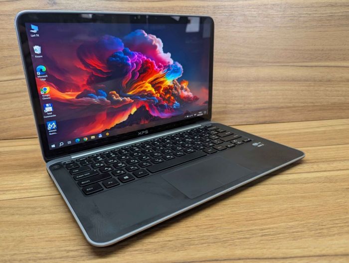 Ноутбук Dell XPS 13-L322X / 13.3" (1920x1080) IPS / Intel Core i5-3337U (2 (4) ядра по 1.8 - 2.7 GHz) / 8 GB DDR3 / 256 GB SSD / Intel HD Graphics 4000 / WebCam / Windows 10 б/в - зображення 4