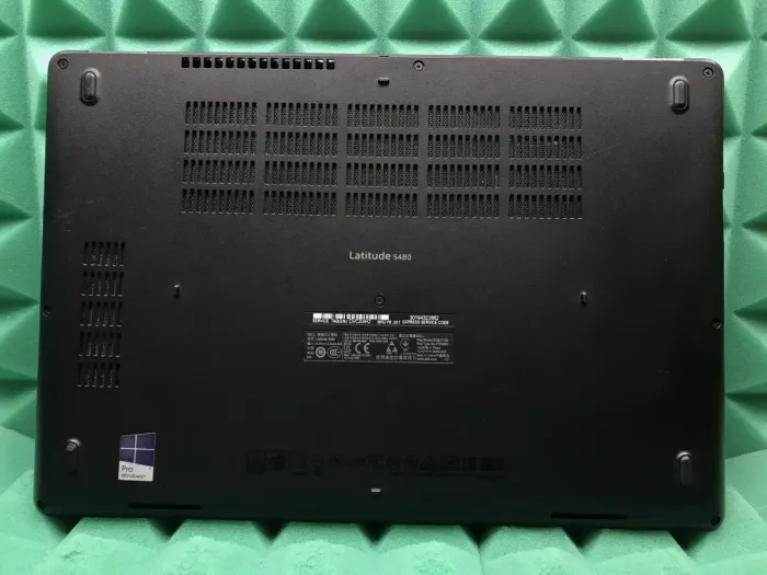Ноутбук Б-клас Dell Latitude 5480 / 14" IPS / Core i5-7300U (2(4) ядра по 2.6-3.5GHz) / 8GB DDR4 / 256GB SSD / HD Graphics 620 / WebCam / Win 11 б/в - зображення 6