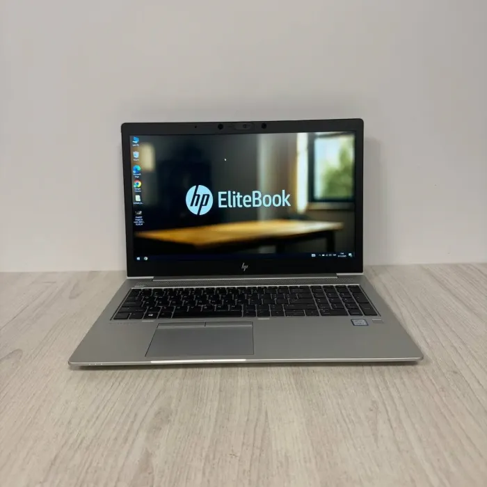 Ультрабук HP EliteBook 850 G5 / 15.6" (1920x1080) IPS / Intel Core i7-8550U (4 (8) ядра по 1.8 - 4.0 GHz) / 8 GB DDR4 / 256 GB SSD / Intel UHD Graphics 620 / WebCam б/в - зображення 2