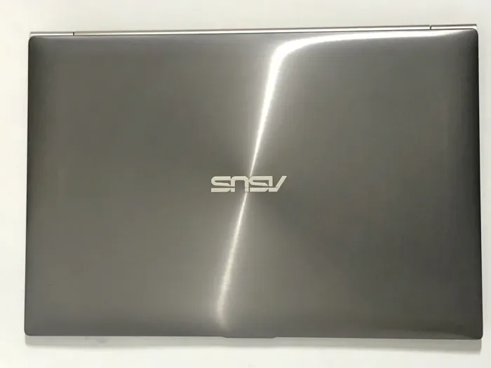 Ультрабук Asus ZenBook UX31E / 13.3'' (1600x900) TN / Intel Core i5-2557M (2 (4) ядра по 1.7 - 2.7 GHz) / 4 GB DDR3 / 128 GB SSD / Intel HD Graphics 3000 / WebCam / Win 10 Home б/в - зображення 7