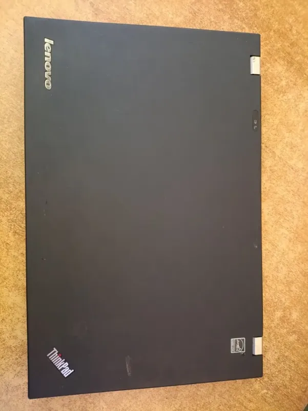 Ноутбук Б-клас Lenovo ThinkPad T530 / 15.6" (1600x900) TN / Intel Core i5-3230M (2 (4) ядра по 2.6 - 3.2 GHz) / 4 GB DDR3 / 120 GB SSD / Intel HD Graphics 4000 / WebCam б/в - зображення 4
