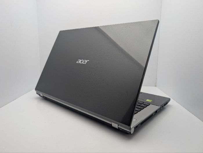 Ноутбук Acer Aspire V3-771G / 17.3" (1600x900) TN / Intel Core i7-2620M (2 (4) ядра по 2.7 - 3.4 GHz) / 8 GB DDR3 / 60 GB SSD + 1000 GB HDD / nVidia GeForce 710M, 2 GB GDDR3, 64-bit / WebCam / DVD-ROM б/в - зображення 8