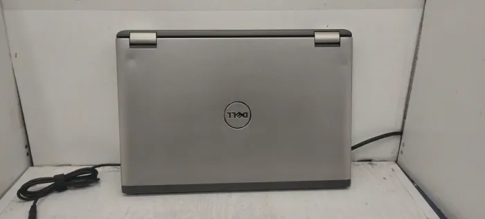 Ноутбук Dell Vostro 3560 / 15.6" (1366x768) TN / Intel Core i5-3210M (2 (4) ядра по 2.5 - 3.1 GHz) / 8 GB DDR3 / 256 GB SSD / AMD Radeon HD 7670M, 1 GB DDR3, 128-bit / WebCam б/в - зображення 6