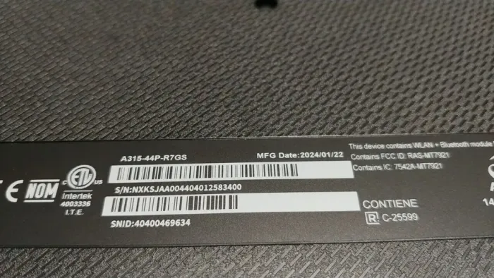 Ультрабук Acer Aspire 3 15 A315-44P-R7GS / 15.6" (1920x1080) TN / AMD Ryzen 7 5700U (8 (16) ядер по 1.8 - 4.3 GHz) / 16 GB DDR4 / 512 GB SSD / AMD Radeon Graphics / WebCam / Win 11 - зображення 8