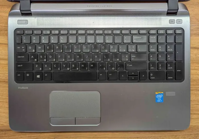 Ноутбук HP ProBook 450 G2 / 15.6" (1366x768) TN / Intel Core i7-4510U (2 (4) ядра по 2.0 - 3.1 GHz) / 8 GB DDR3 / 240 GB SSD / Intel HD Graphics 4400 / WebCam / Fingerprint / Windows 10 б/в - зображення 3