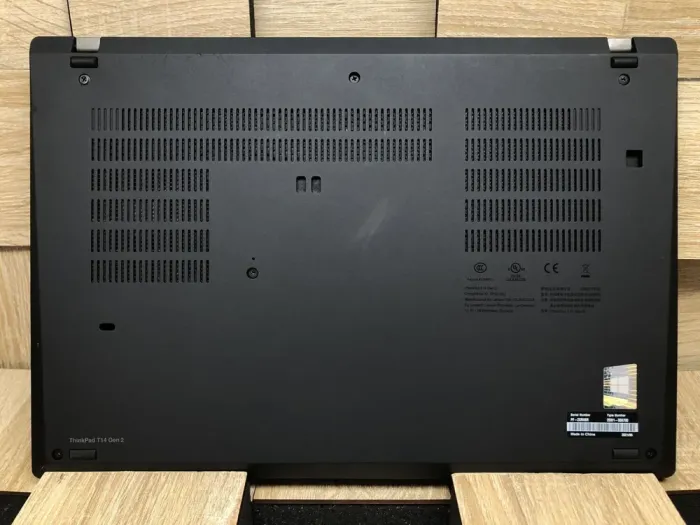 Ультрабук Lenovo ThinkPad T14 Gen 2 / 14" (1920x1080) IPS / Intel Core i5-1145G7 (4 (8) ядра по 2.6 - 4.4 GHz) / 16 GB DDR4 / 256 GB SSD M.2 / Intel Iris Xe Graphics / WebCam / HDMI б/в - зображення 9