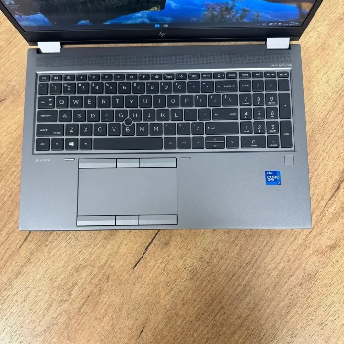 Мобільна робоча станція Б-клас HP ZBook Fury 15 G8 / 15.6" (1920x1080) IPS / Intel Core i7-11850H (8 (16) ядер по 2.1 - 4.8 GHz) / 32 GB DDR4 / 512 GB SSD / nVidia RTX A2000, 4 GB GDDR6, 128-bit / WebCam б/в - зображення 7