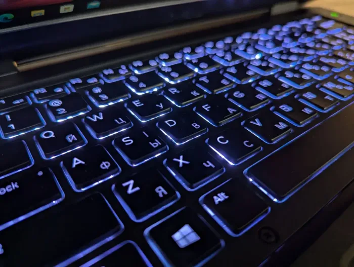 Захищений ноутбук Dell Latitude 14 Rugged 5414 / 14" (1920x1080) IPS / Intel Core i5-6300U (2 (4) ядра по 2.4 - 3.0 GHz) / 16 GB DDR4 / 512 GB SSD / Intel HD Graphics 520 / WebCam / VGA / Windows 10 б/в - зображення 6