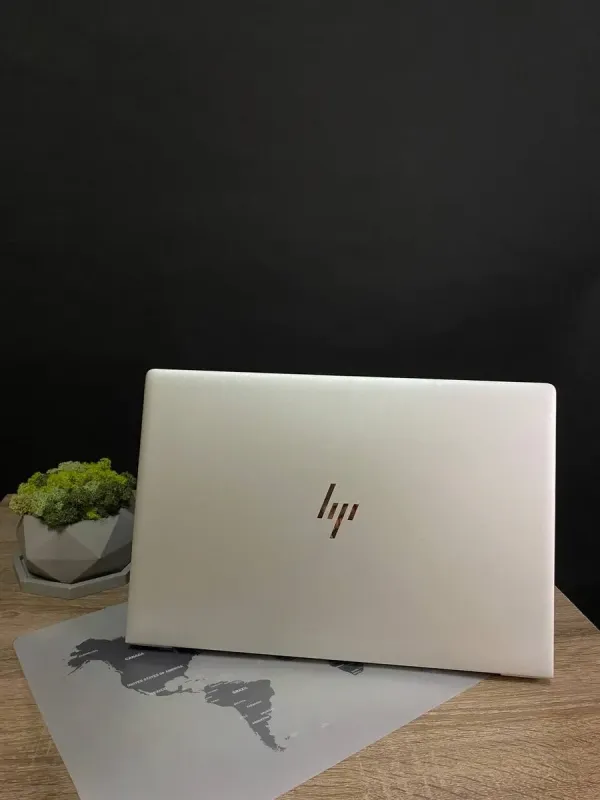 Ультрабук HP EliteBook 850 G6 / 15.6" (1920x1080) TN / Intel Core i5-8365U (4 (8) ядра по 1.6 - 4.1 GHz) / 8 GB DDR4 / 256 GB SSD / Intel UHD Graphics / WebCam б/в - зображення 3