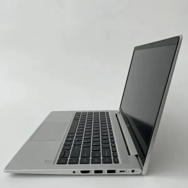 Ультрабук HP ProBook 445 G8 / 14" (1920x1080) IPS / AMD Ryzen 5 5600U (6 (12) ядер по 2.3 - 4.2 GHz) / 16 GB DDR4 / 512 GB SSD / Radeon Vega 7 Graphics / WebCam / Fingerprint б/в - зображення 5
