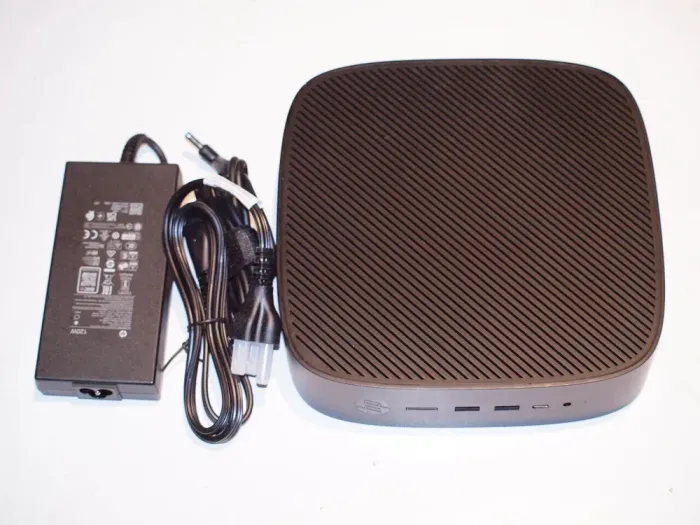 Неттоп HP t740 Thin Client USFF / AMD Ryzen V1756B (4 (8) ядра по 3.25 - 3.6 GHz) / 16 GB DDR4 / 512 GB SSD M.2 / AMD Radeon RX Vega 8 / 120W б/в - зображення 10