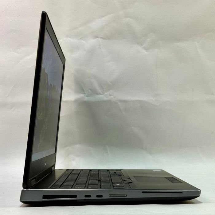 Мобільна робоча станція Dell Precision 7530 / 15.6" (1920x1080) IPS / Intel Core i7-8850H (6 (12) ядер по 2.6 - 4.3 GHz) / 16 GB DDR4 / 1000 GB SSD / nVidia Quadro P1000, 4 GB GDDR5, 128-bit / WebCam / Windows 11 Pro б/в - зображення 5