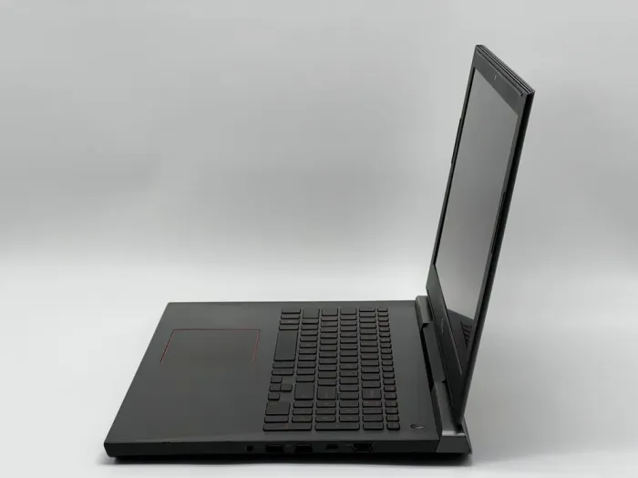 Ігровий ноутбук Dell G5 5587 / 15.6" (1920x1080) IPS / Intel Core i5-8300H (4 (8) ядра по 2.3 - 4.0 GHz) / 16 GB DDR4 / 960 GB SSD / nVidia GeForce GTX 1050, 4 GB GDDR5, 128-bit / WebCam б/в - зображення 4