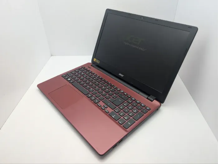 Ноутбук Acer Aspire E5-571 / 15.6" (1920x1080) TN / Intel Core i5-4258U (2 (4) ядра по 2.4 - 2.9 GHz) / 8 GB DDR3 / 500 GB HDD / Intel Iris Graphics 5100 / WebCam б/в - изображение 7
