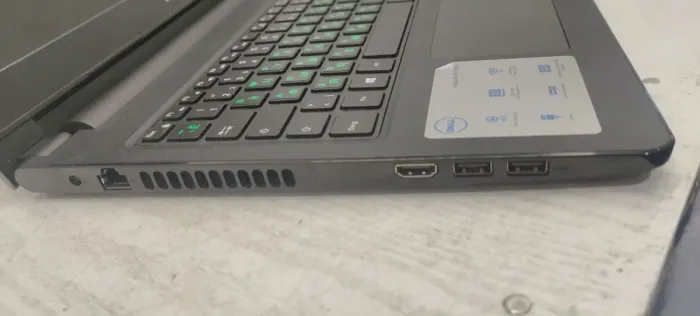 Ноутбук Dell Inspirion 15 5100 / 15.6" TN / Core i5-7200U (2(4) ядра по 2.5-3.1GHz) / 8GB DDR4 / 1000GB HDD / HD Graphics 620 / WebCam / АКБ NEW б/в - зображення 4