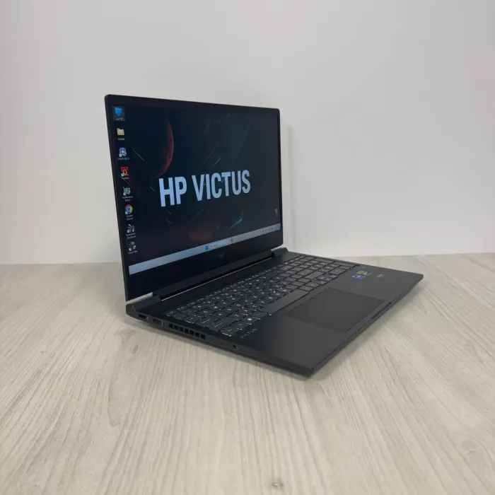 Ігровий ноутбук Б-класу HP Victus 16-r0085cl / 16.1" (1920x1080) IPS / Intel Core i7-13700H (14 (20) ядер по 2,4 - 5,0 ГГц) / 16 ГБ DDR5 / 512 ГБ SSD NVMe / nVidia GeForce RTX 4070, 8 ГБ GDDR6, 128-біт / WebCam б/в - зображення 4