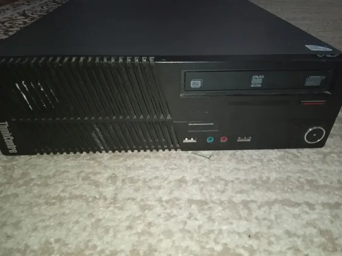 ПК Lenovo ThinkCentre M71e SFF / Intel Core i5-2500 (4 ядра по 3.3 - 3.7 GHz) / 4 GB DDR3 / 500 GB HDD / Intel HD Graphics 2000 / DVD-RW б/в - зображення 2