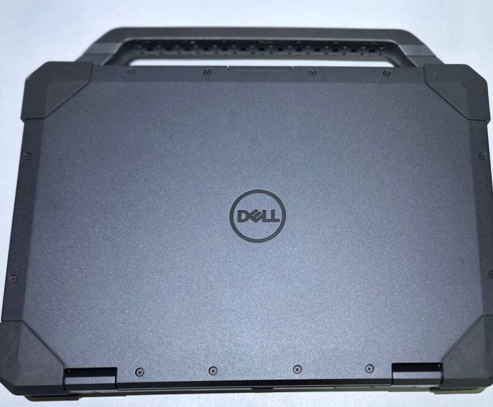 Захищений ноутбук Dell Latitude 5420 Rugged / 14" (1920x1080) IPS Touch / Intel Core i7-8650U (4 (8) ядра по 1.9 - 4.2 GHz) / 16 GB DDR4 / 256 GB SSD / AMD Radeon RX 540, 2 GB GDDR5, 128-bit / WebCam / Win 10 Pro / Дві АКБ б/в - зображення 5