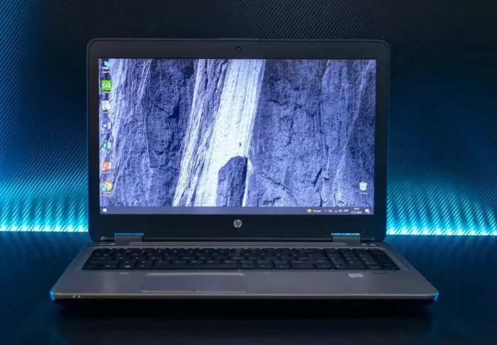 Ноутбук Б-клас HP ProBook 650 G2 / 15.6" TN / Core i5-6300U (2(4) ядра по 2.4-3GHz) / 4GB DDR4 / 120GB SSD / HD Graphics 520 / WebCam / VGA б/в - зображення 2