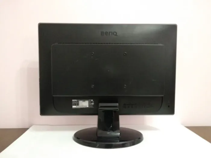 Монітор Б-клас BenQ GL951AM / 19" (1440x900) TN / VGA, Audio / VESA 100x100 / Вбудовані колонки 2x 1W б/в - зображення 5