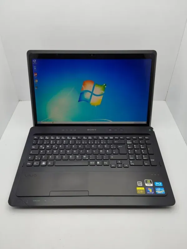 Ноутбук Sony VPCF22 / 16.4" (1920x1080) TN / Intel Core i5-2410M (2 (4) ядра по 2.3 - 2.9 GHz) / 6 GB DDR3 / 500 GB HDD / nVidia GeForce GT 540M, 1 GB DDR3, 64-bit / WebCam б/в - зображення 7