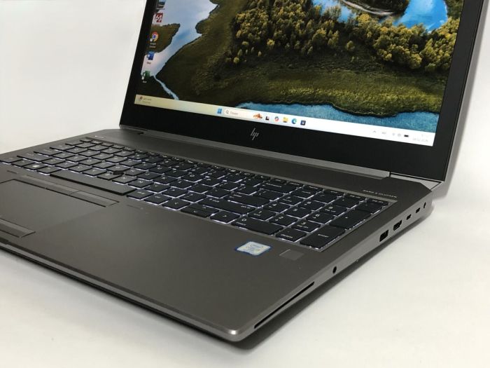 Мобільна робоча станція HP Zbook 15 G5 / 15,6'' (1920x1080) IPS / Intel Core i7-8850H (6 (12) ядра по 2,6 - 3,4 ГГц) / 32 ГБ DDR4 / 512 ГБ SSD NVMe / nVidia Quadro P2000, 4 ГБ GDDR5, 128-біт / WebCam / Win 11 Pro б/в - зображення 9