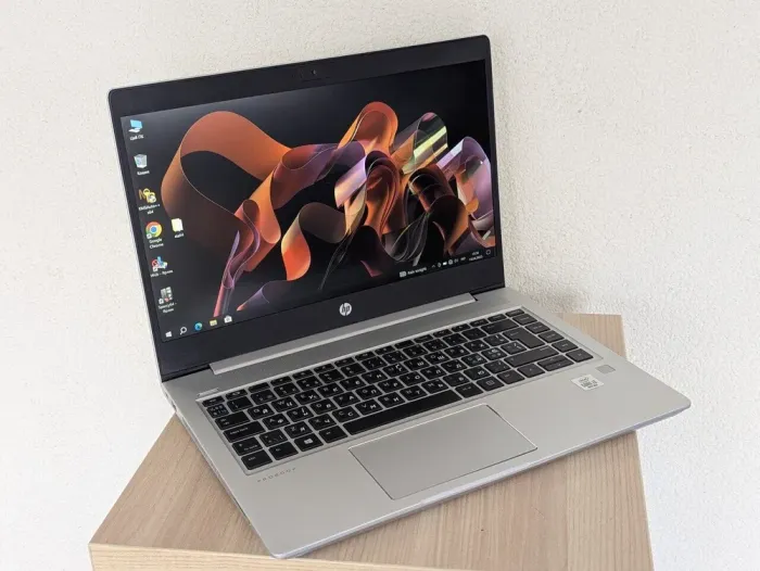 Ноутбук HP ProBook 440 G7 / 14" (1920x1080) IPS / Intel Core i3-10110U (2 (4) ядра по 2.1 - 4.1 GHz) / 16 GB DDR4 / 256 GB SSD / Intel UHD Graphics / WebCam б/в - зображення 3