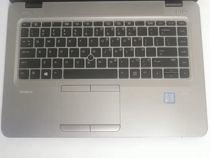 Ультрабук Б-класс HP EliteBook 840 G3 / 14" TN / Core i5-6200U (2(4) ядра по 2.3-2.8GHz) / 8GB DDR4 / 192GB SSD / HD Graphics 520 / WebCam / FingerPrint б/в - зображення 3