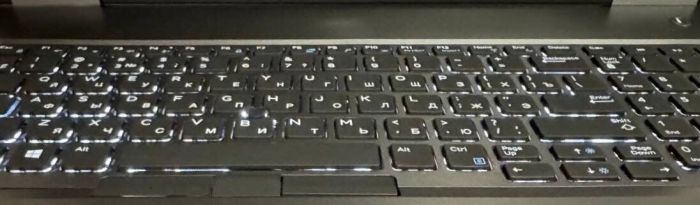 Мобільна робоча станція Dell Precision 7740 / 17,3" (1920x1080) IPS / Intel Core i7-9750H (6 (12) ядер по 2,6 - 4,5 ГГц) / 32 ГБ DDR4 / 512 ГБ SSD / nVidia Quadro RTX 3000, 6 ГБ GDDR6, 192-біт / WebCam б/в - зображення 8