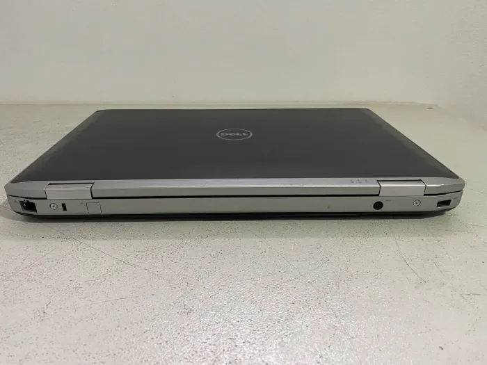 Ноутбук Dell Latitude E6530 / 15.6" (1366x768) TN / Intel Core i5-3230M (2 (4) ядра по 2.6 - 3.2 GHz) / 8 GB DDR3 / 128 GB SSD / Intel HD Graphics 4000 / WebCam / DVD-ROM б/в - зображення 5