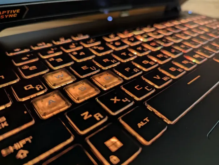 Ігровий ноутбук Asus FX 507 / 15.6" (1920x1080) IPS / Intel Core i7-12700H (14 (20) ядер по 3.5 - 4.7 GHz) / 16 GB DDR4 / 512 GB SSD / nVidia GeForce RTX 4060, 8 GB GDDR6, 128-bit / WebCam / Windows 10 б/в - зображення 8