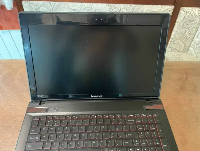 Ігровий ноутбук Б-клас Lenovo IdeaPad Y510p / 15.6" (1920x1080) IPS / Intel Core i7-4710MQ (4 (8) ядра по 2.5 - 3.5 GHz) / 16 GB DDR3 / 128 GB SSD / nVidia GeForce GT 755M, 2 GB GDDR5, 128-bit / WebCam б/в - зображення 5