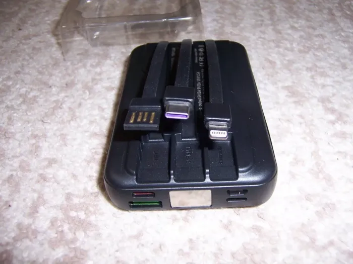 УМБ Power Bank / 10000 mAh / 20W / 5V/2A - зображення 3