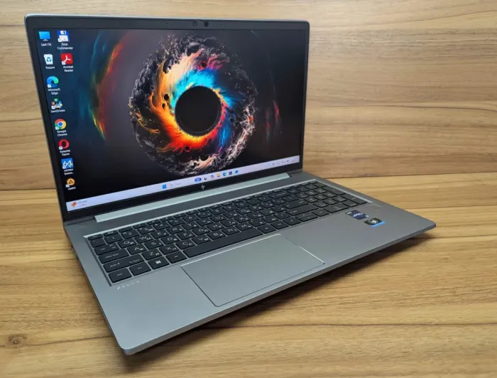 Мобільна робоча станція Б-клас HP zBook Power G9 / 15.6" (1920x1080) IPS / Intel Core i7-12800H (14 (20) ядер по 3.7 - 4.8 GHz) / 32 GB DDR5 / 512 GB SSD / nVidia RTX A1000, 4 GB GDDR6, 128-bit / WebCam / TouchID / Windows 11 б/в - зображення 4