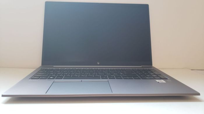 Ноутбук HP ZBook Firefly 15 G7 / 15.6" (1920x1080) IPS / Intel Core i7-10610U (4 (8) ядра по 1.8 - 4.9 GHz) / 16 GB DDR4 / 512 GB SSD M.2 / Intel UHD Graphics / WebCam б/в - зображення 2