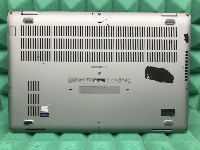Ультрабук Б-клас Dell Latitude 5410 / 14" (1366x768) TN / Intel Core i5-10310U (4 (8) ядра по 1.7 - 4.4 GHz) / 8 GB DDR4 / 256 GB SSD M.2 / Intel UHD Graphics / WebCam / USB 3.1 / HDMI / Windows 10 б/в - зображення 9