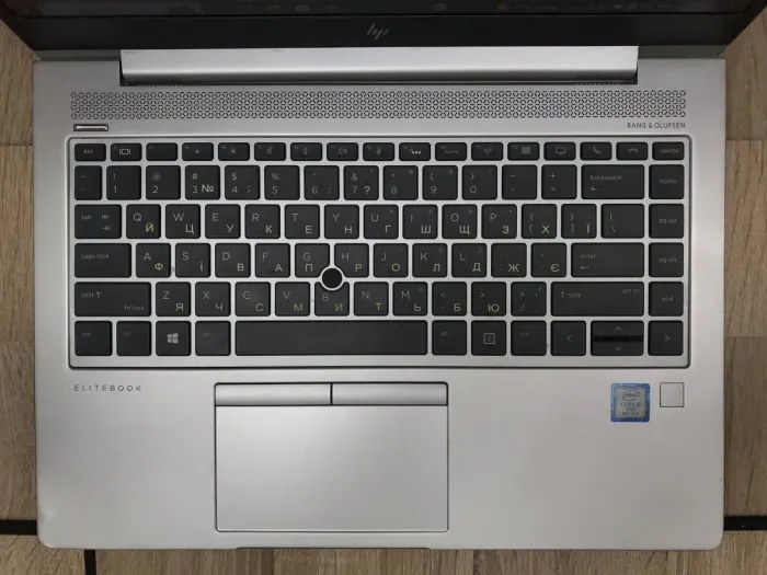 Ноутбук Б-клас HP EliteBook 840 G6 / 14" (1920x1080) IPS / Intel Core i5-8365U (4 (8) ядра по 1.6 - 4.1 GHz) / 8 GB DDR4 / 256 GB SSD M.2 / Intel UHD Graphics 620 / Fingerprint б/в - зображення 4