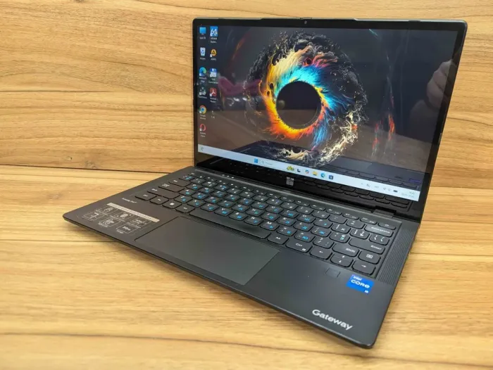 Ноутбук Gateway GWTC51427-BK / 14" (1920x1080) IPS Touch / Intel Core i5-1235U (10 (12) ядер по 3.3 - 4.4 GHz) / 8 GB DDR4 / 512 GB SSD / Intel Iris Xe Graphics / WebCam / TouchID / Windows 11 б/в - зображення 5