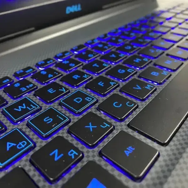 Ігровий ноутбук Б-клас Dell G3 3779 / 15.6" (1920x1080) IPS / Intel Core i7-8750H (6 (12) ядер по 2.2 - 4.1 GHz) / 16 GB DDR4 / 128 GB SSD + 1000 GB HDD / nVidia GeForce GTX 1050 Ti, 4 GB GDDR5, 128-bit / WebCam / HDMI б/в - зображення 6