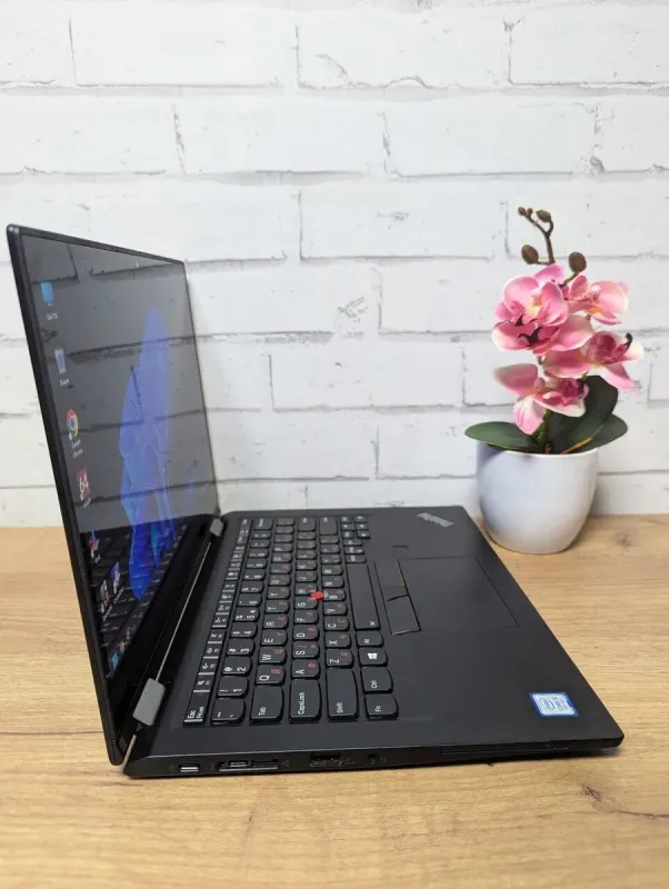 Ультрабук-трансформер Lenovo ThinkPad X390 Yoga / 13.3" (1920x1080) IPS Touch / Intel Core i5-8265U (4 (8) ядра по 1.6 - 3.9 GHz) / 8 GB DDR4 / 256 GB SSD / Intel UHD Graphics / WebCam б/в - зображення 5