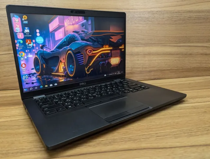 Ультрабук Б-клас Dell Latitude 5400 / 14" (1920x1080) IPS / Intel Core i5-8265U (4 (8) ядра по 1.6 - 3.9 GHz) / 16 GB DDR4 / 512 GB SSD / Intel UHD Graphics 620 / WebCam / HDMI / Windows 10 б/в - зображення 4