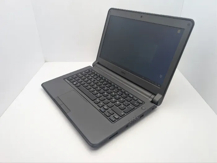 Ноутбук Dell Latitude 3350 / 13.3" (1366x768) TN / Intel Celeron 3215U (2 ядра по 1.7 GHz) / 8 GB DDR3 / 120 GB SSD / Intel HD Graphics / WebCam б/в - зображення 7