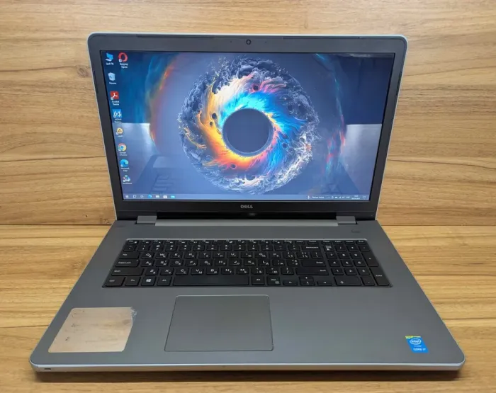 Ноутбук Dell Inspiron 5758 / 17.3" (1600x900) TN / Intel Core i7-5500U (2 (4) ядра по 2.4 - 3.0 GHz) / 8 GB DDR3 / 480 GB SSD / Intel HD Graphics 5500 / WebCam / Windows 10 б/в - зображення 2