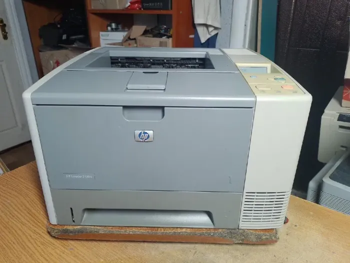 Принтер HP LaserJet 2420d / лазерний монохромний друк / 1200x1200 dpi / А4 / 28 стор./хв. / USB 2.0, LPT б/в - зображення 2