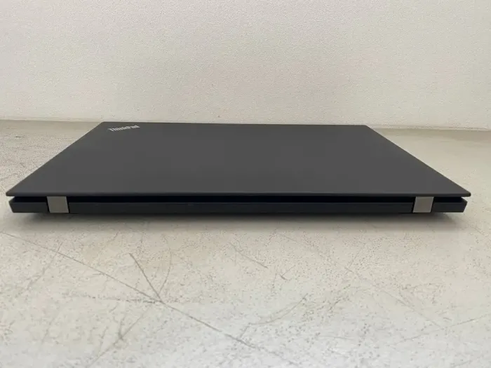 Ноутбук Lenovo ThinkPad L590 / 15.6" (1920x1080) IPS / Intel Core i3-8145U (2 (4) ядра по 2.1 - 3.9 GHz) / 8 GB DDR4 / 256 GB SSD / Intel UHD Graphics / WebCam б/в - зображення 5