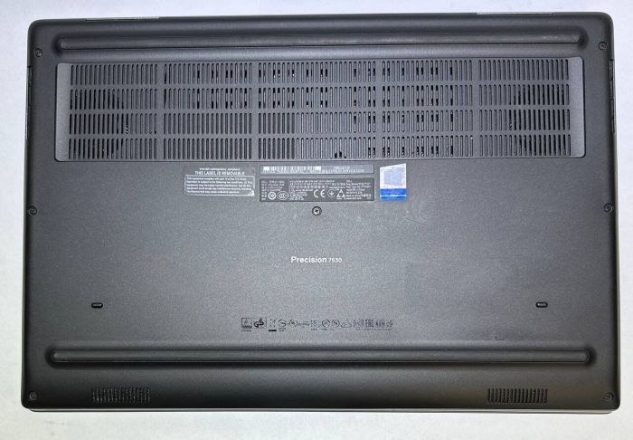 Мобільна робоча станція Dell Precision 7530 / 15.6" (1920x1080) IPS / Intel Core i7-8850H (6 (12) ядер по 2.6 - 4.3 GHz) / 64 GB DDR4 / 512 GB SSD / nVidia Quadro P2000, 4 GB GDDR5, 128-bit / WebCam / Win 11 Pro б/в - зображення 7