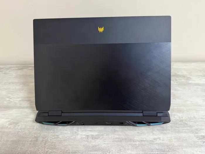 Ігровий ноутбук Acer Predator Helios 300 PH315-55 / 15,6" (1920x1080) IPS / Intel Core i7-12700H (14 (20) ядер по 3,5 - 4,7 ГГц) / 16 ГБ DDR4 / 512 ГБ SSD / nVidia GeForce RTX 3060, 6 ГБ GDDR6, 192-біт / Веб-камера / Win 11 б/в - изображение 3